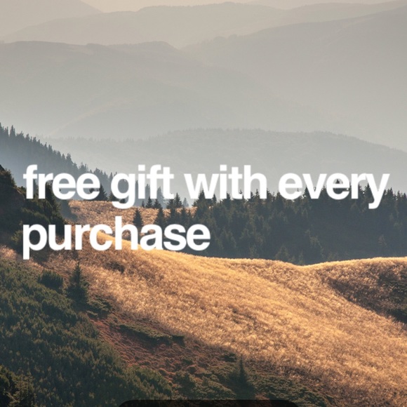 FREE GIFT WITH EVERY PURCHASE - Picture 1 of 1